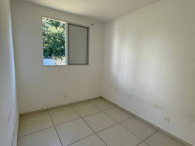 #60 - Apartamento para Venda em Varginha - MG - 2