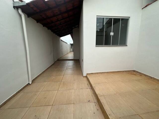 #15 - Casa para Venda em Elói Mendes - MG - 1